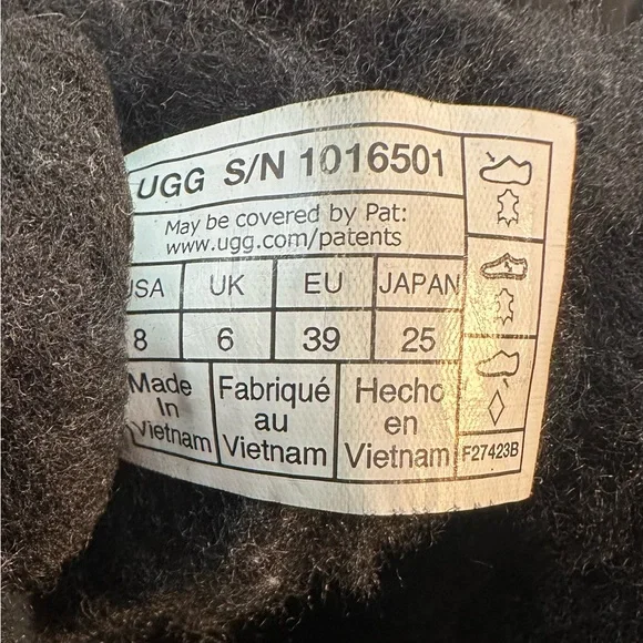 UGG - Mini Bailey Bow II - Black - Size 8 - Picture 6 of 8